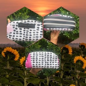 Black flower 🌸 makeup bag 💄